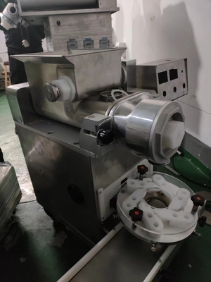 1.0KW Auto Food Encrusting Machine with Sesame Ball Products Pictures