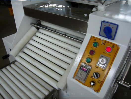 25kg/Time SS304 Continuous Dough Kneading Machine